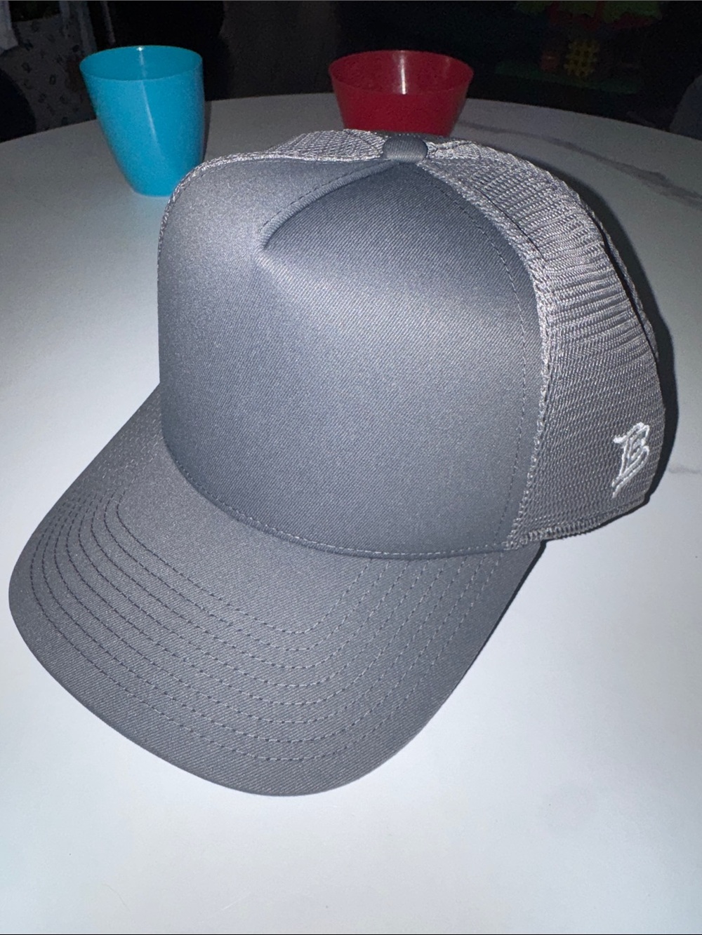 Branded Bills Men's Gray Trucker Cap - Classic Mesh Back